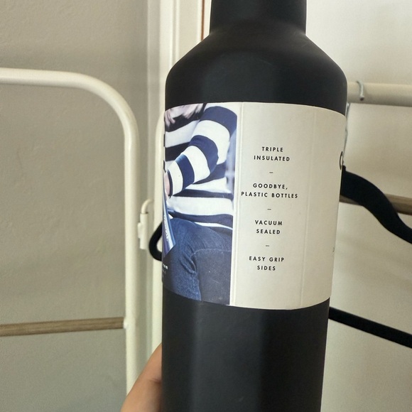 Corkcicle Matte Black Canteen 16 oz - Picture 2 of 2